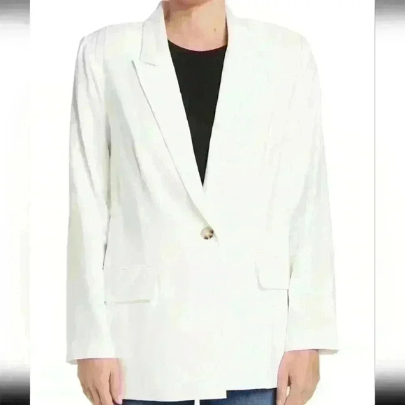 Final Price Cut! WAYF Blazer - Picture 2 of 5